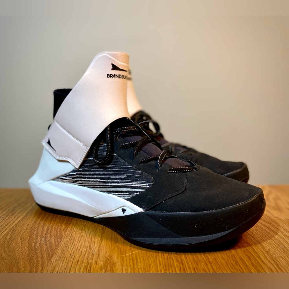 Brandblack - Future Legend - 11